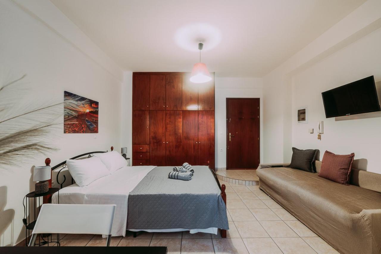 شقة House In The Center كالاماتا المظهر الخارجي الصورة